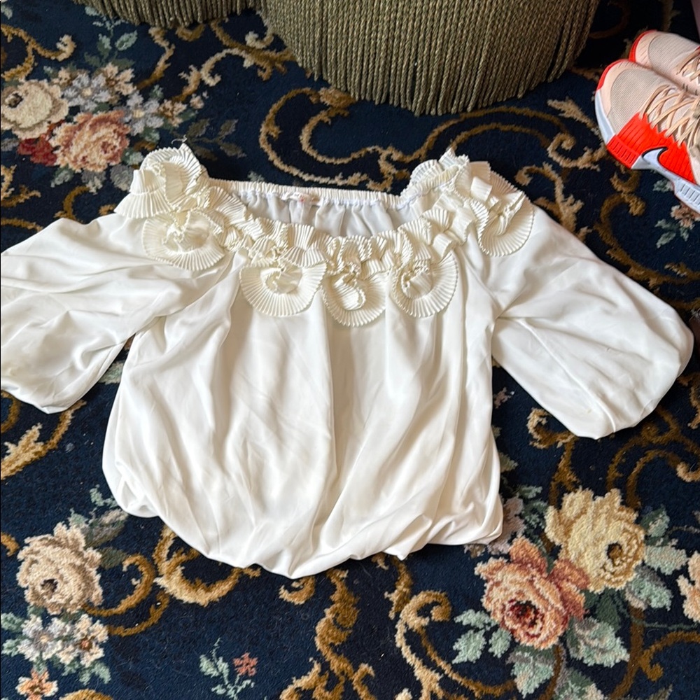 Eye of the NeedleOff-Shoulder‎ Top- worn about three times . 99 retail